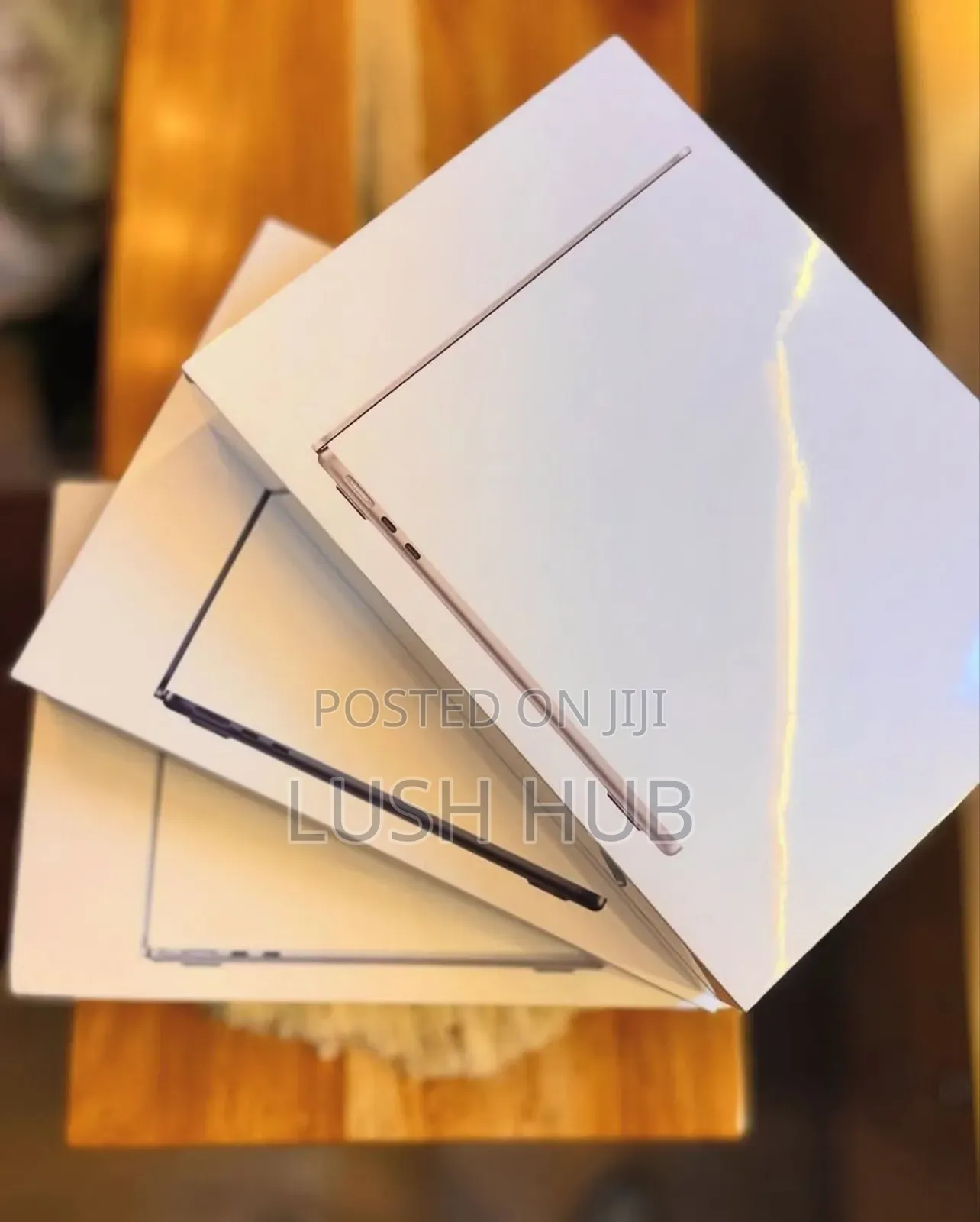 New Laptop Apple MacBook Air 2022 M2 8GB Apple M2 SSD 512GB