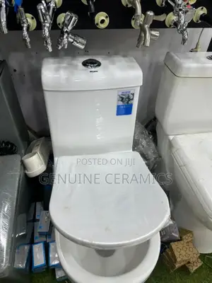 Milano Toilet