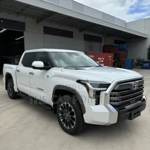 New Toyota Tundra 2024 Pearl