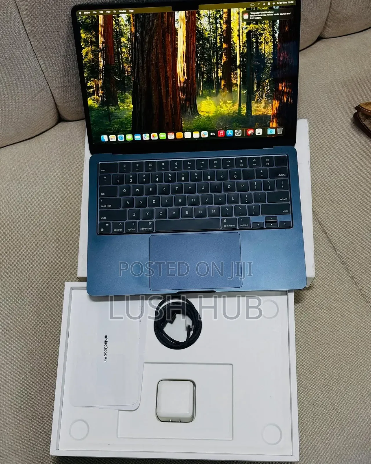 New Laptop Apple MacBook Air 2022 M2 8GB Apple M2 SSD 512GB