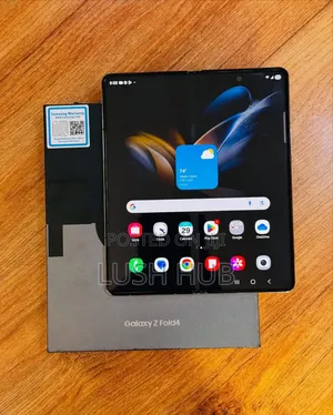 New Samsung Galaxy Z Fold4 256 GB Black