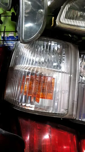 Nissan Atlas 2002 Conerlamp