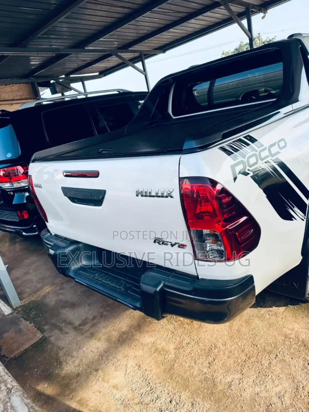 Toyota Hilux 2018 Blue