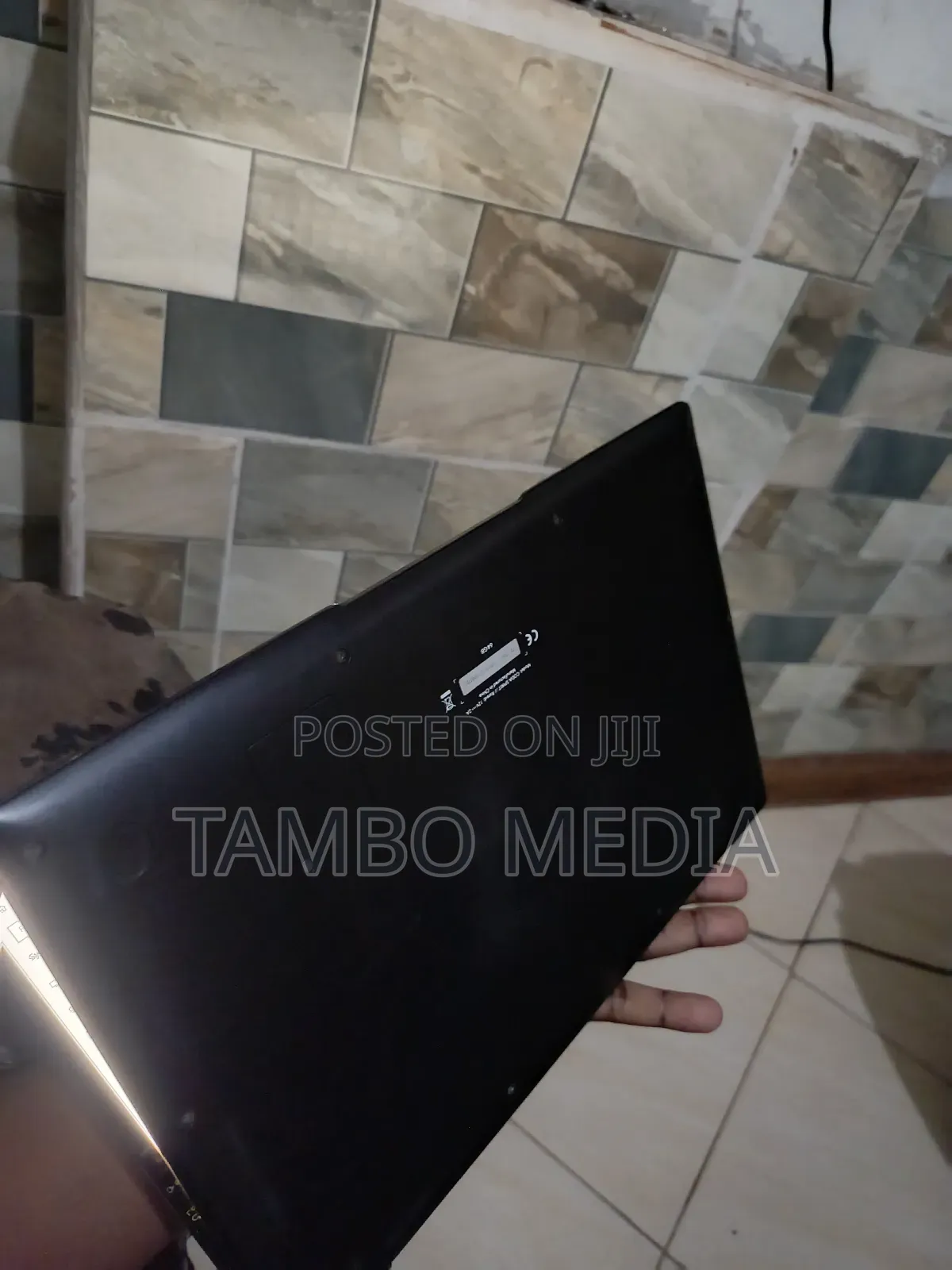 Laptop Acer TravelMate B113 4GB Intel Celeron SSHD+SSD 250GB