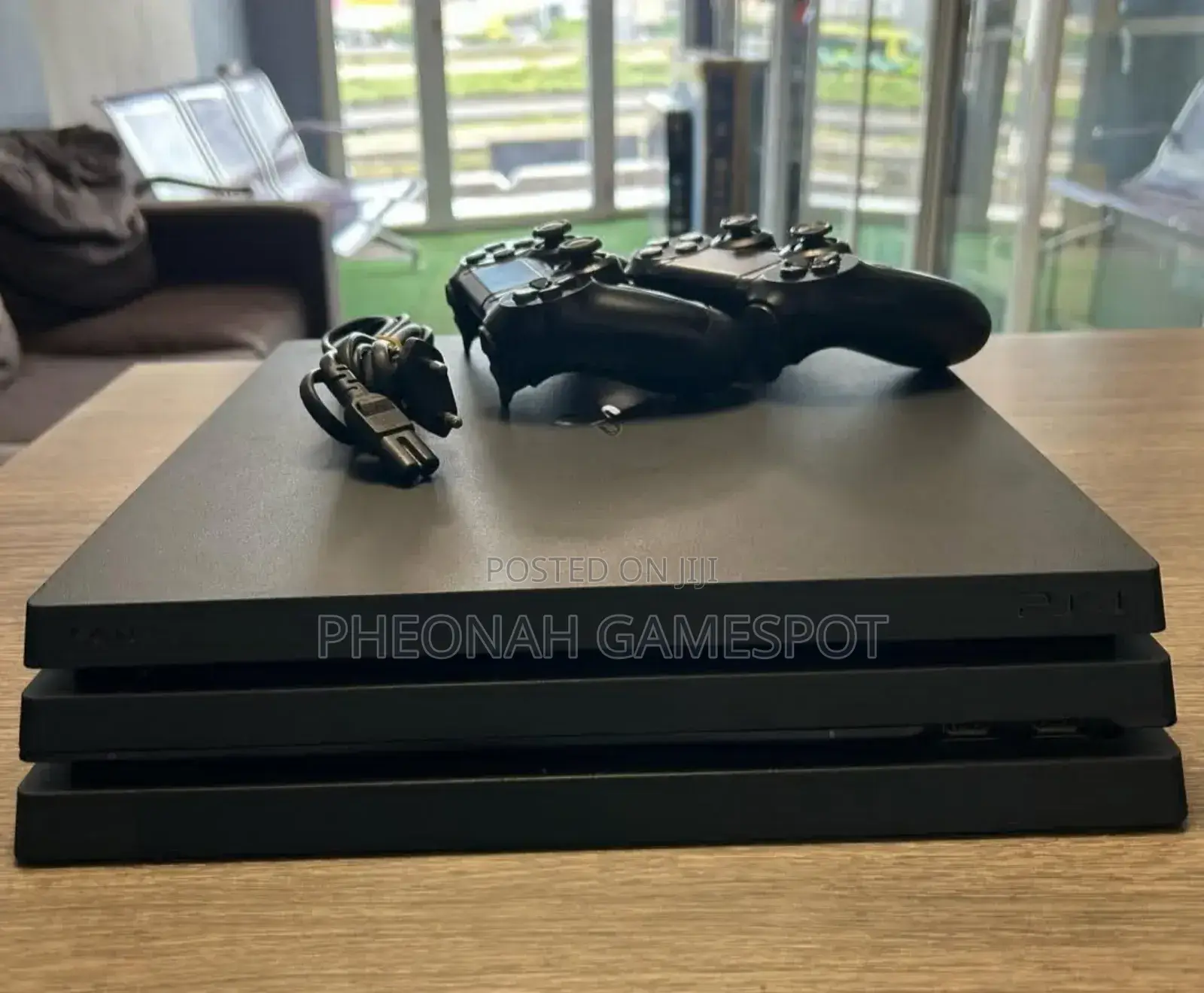 1tb Ps4 Pro That Delivers Immersive Visuals. 25 Games, 2 Controllers