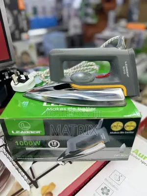 Flat Iron 3 Terminal Plug