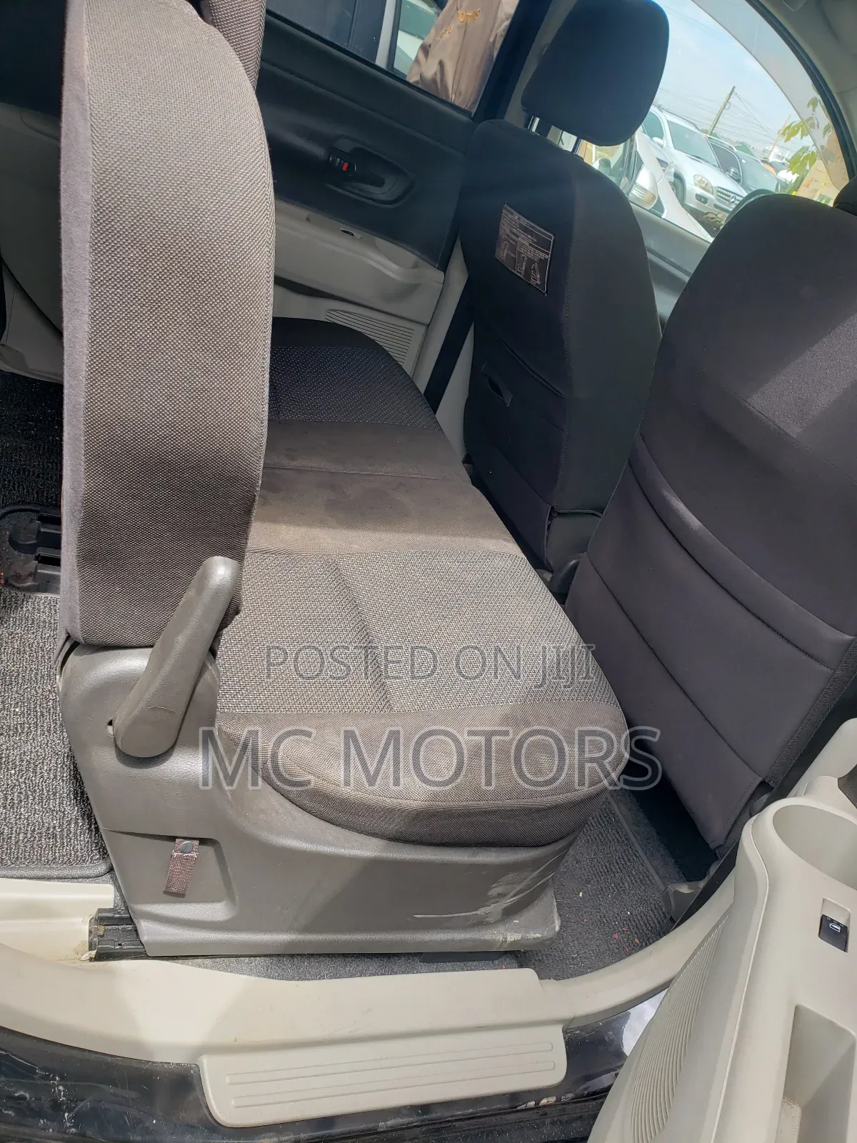 Toyota Passo Sette 1.5 AWD 2012 Black
