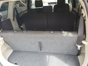 Toyota Passo Sette 1.5 AWD 2012 Black