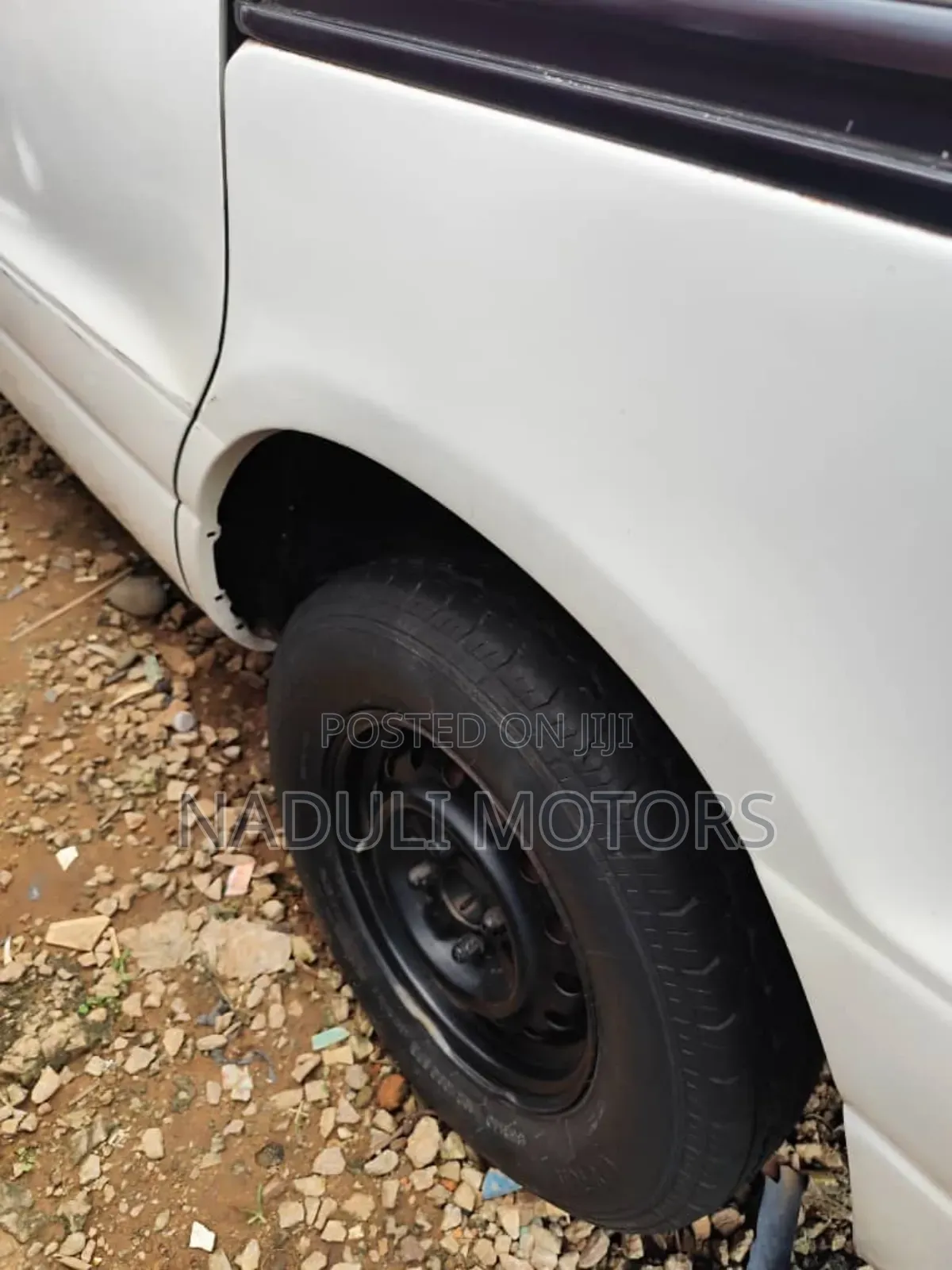 Toyota HiAce 1997 White