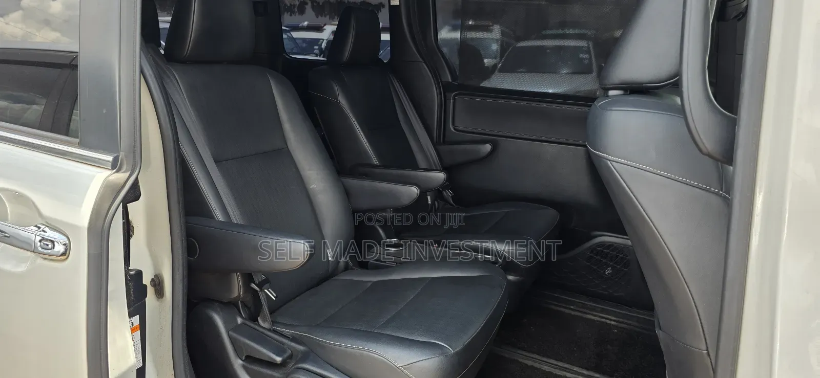 Toyota Noah 2017 Black