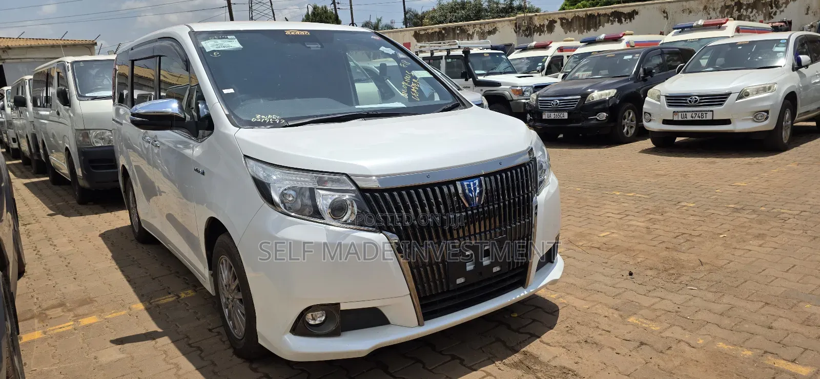 Toyota Noah 2017 Black