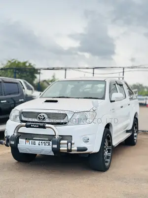 Toyota Hilux 2.7 VVT-i 4X4 SRX 2011 White