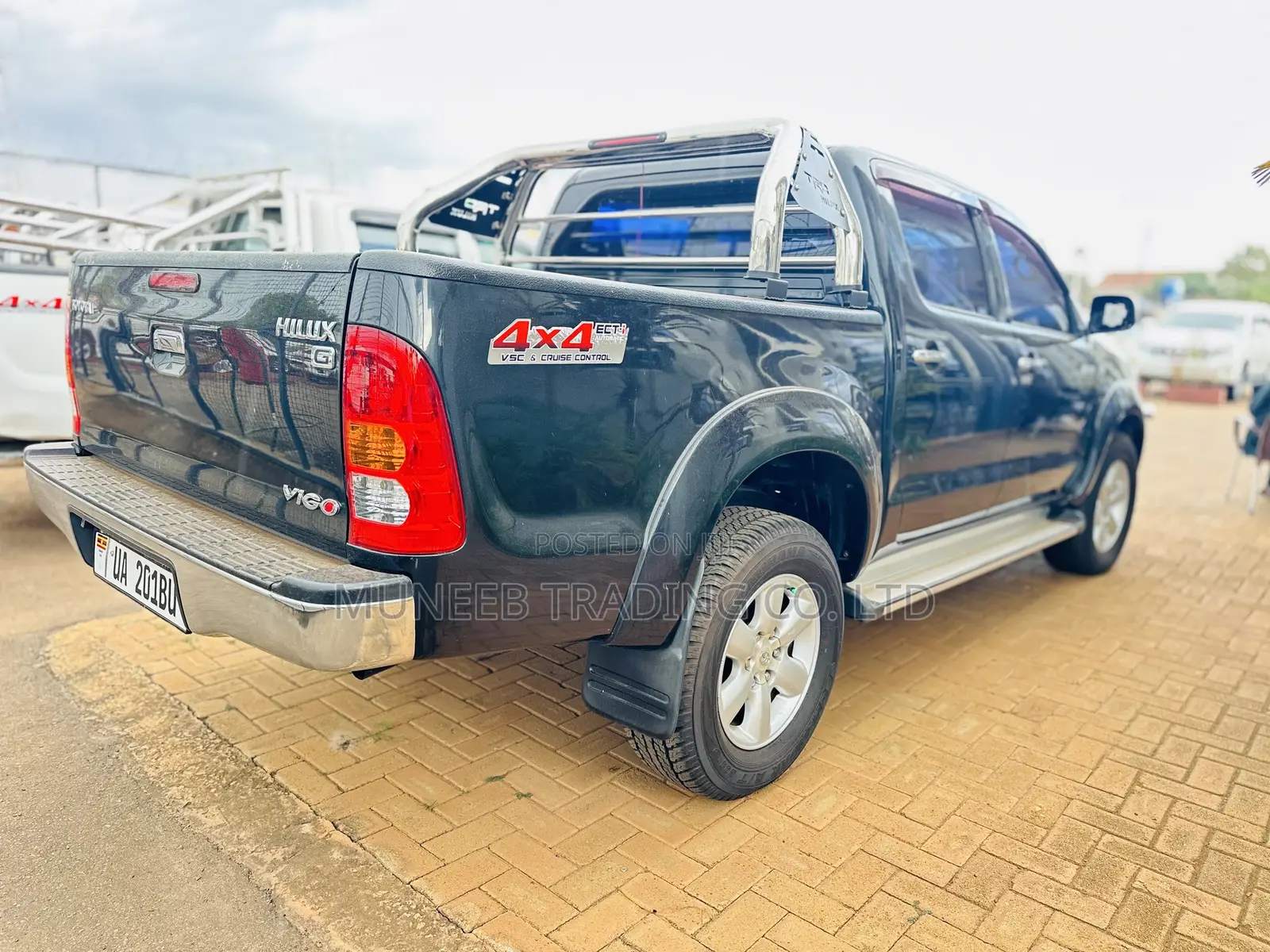 Toyota Hilux 2.7 VVT-i 4X4 SRX 2010 Black