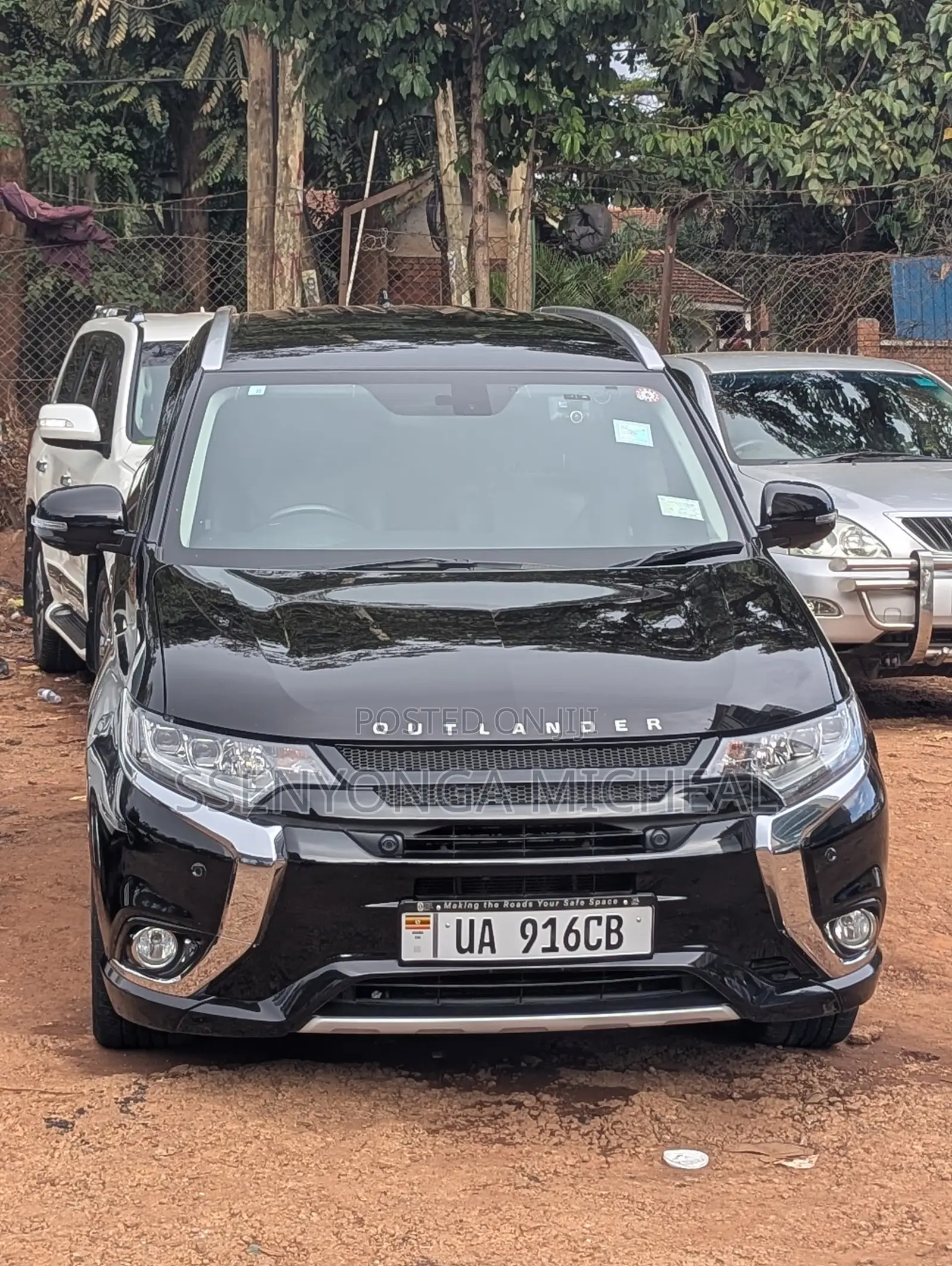 Mitsubishi Outlander 2017 Black