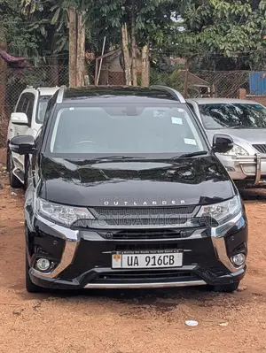 Mitsubishi Outlander 2017 Black