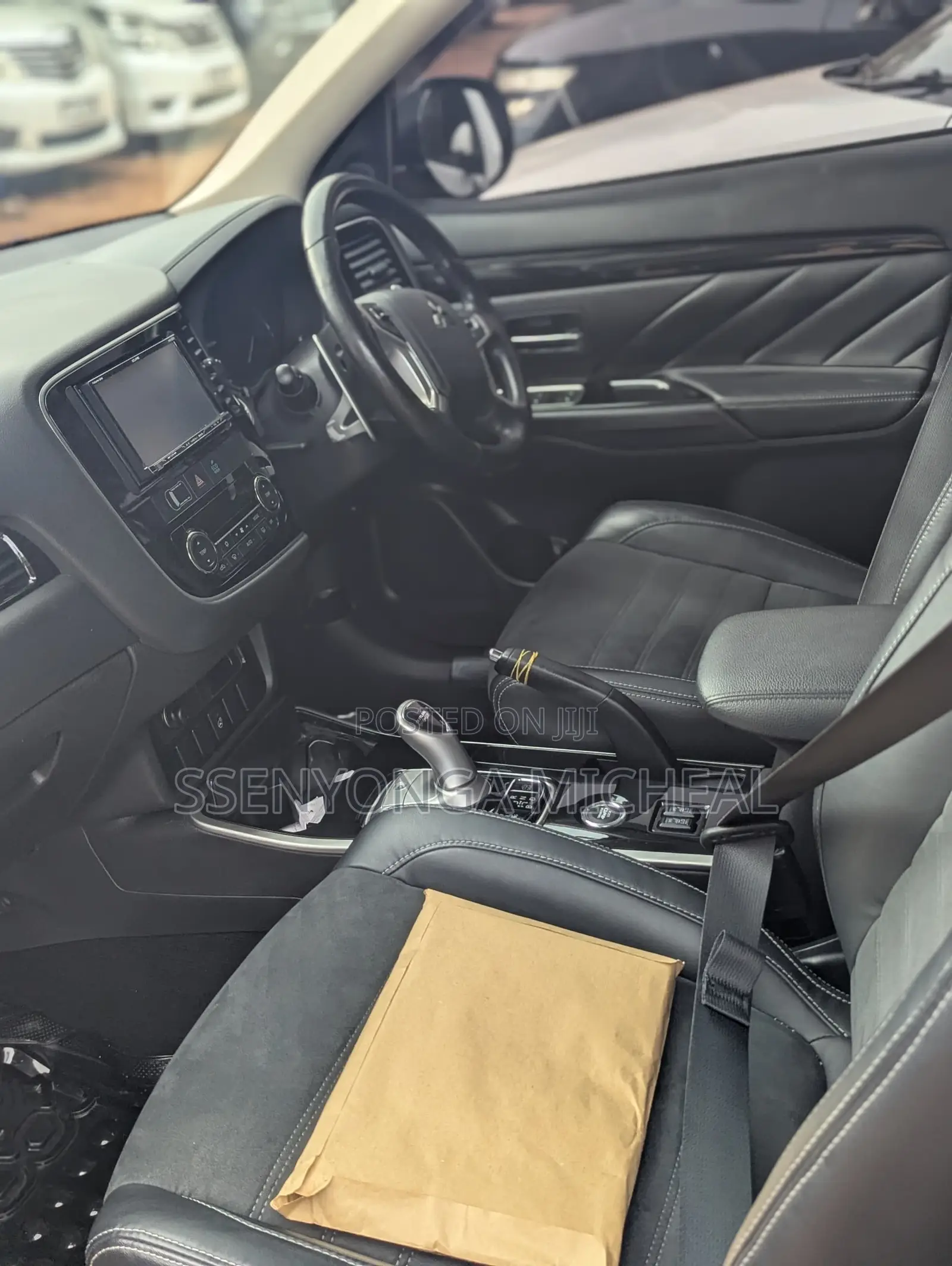 Mitsubishi Outlander 2017 Black