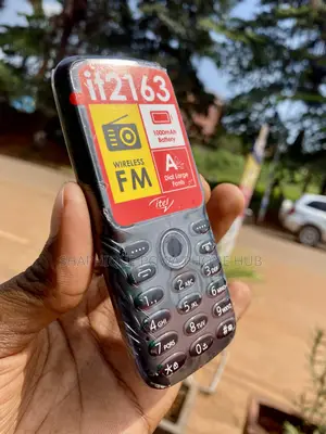 New Itel it2163 Black