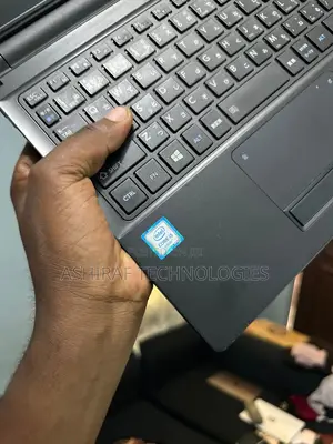 New Laptop Toshiba Portege R705 8GB Intel Core I5 SSD 256GB