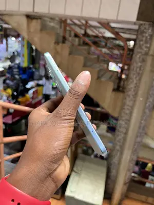 Infinix Smart 9 128 GB Silver