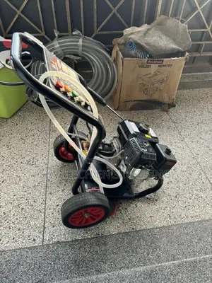 Petrol Pressure Car Washer 7hp, 180-200 Bar, 9l/Min 180b