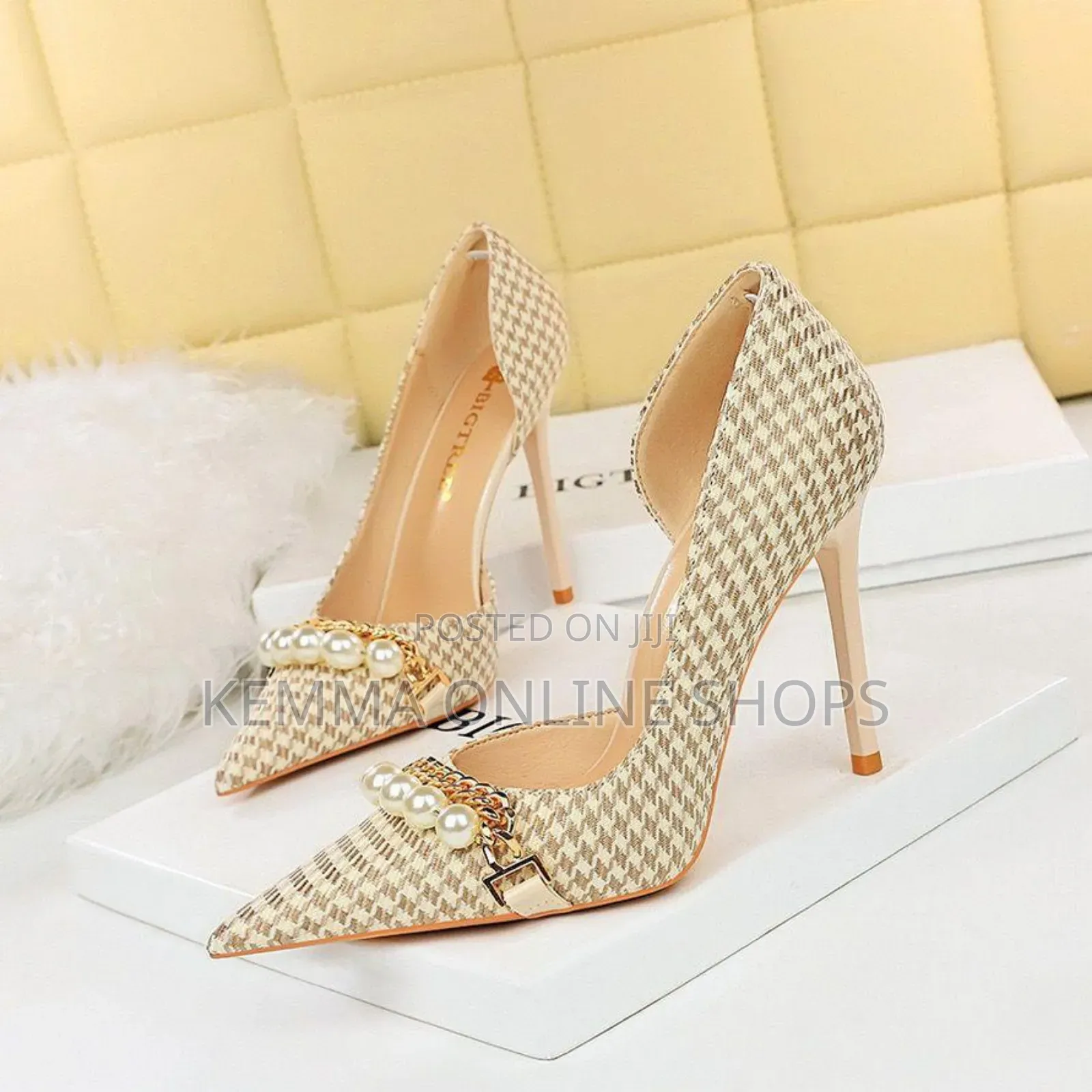 Big Tree High Heels