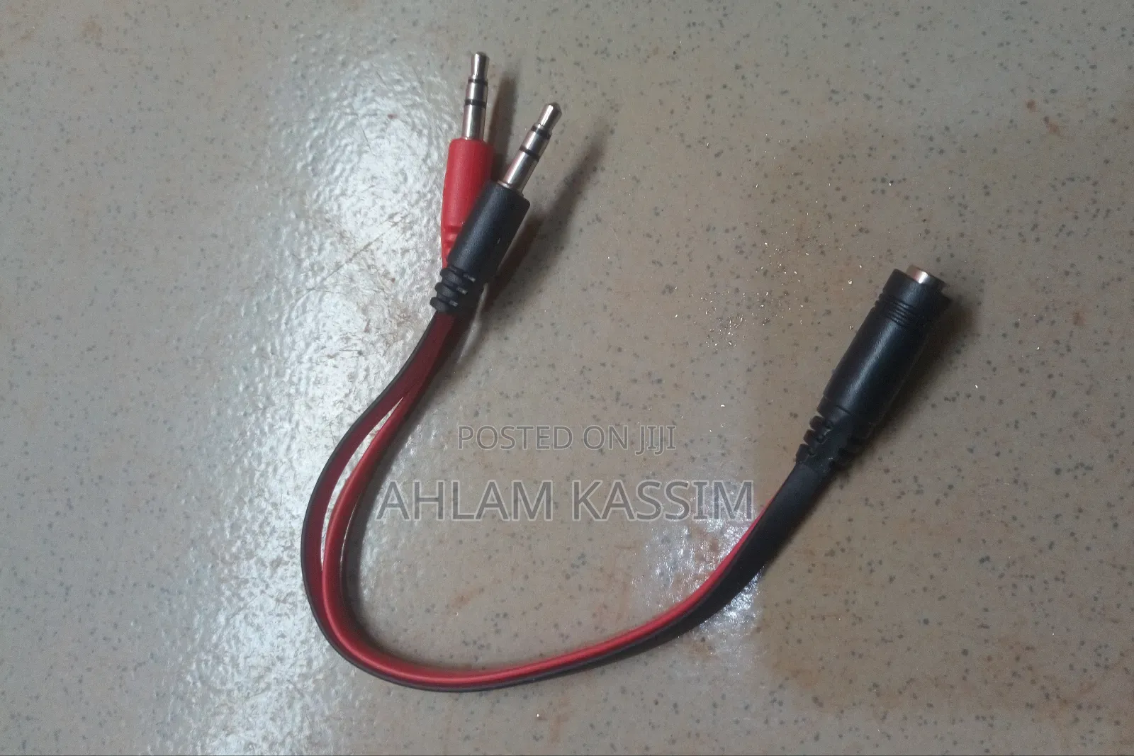 Speaker and Microphone Audio Merger Splitter Cable