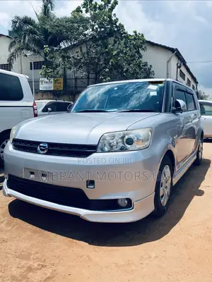 Toyota Corolla Rumion 2012 Silver