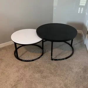 Compact Coffee Table – Small Living Room – Modern Design