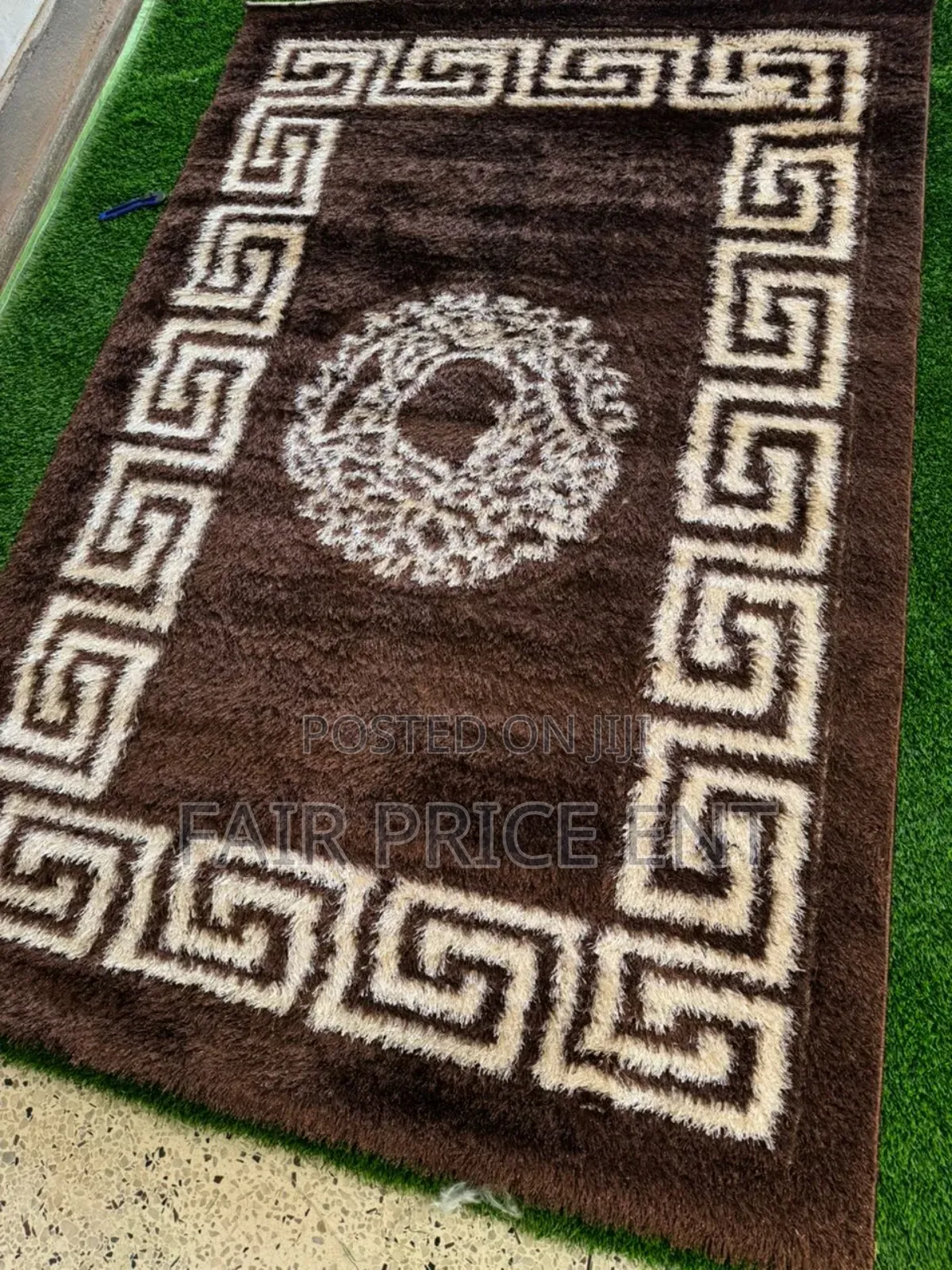 Heavy Wool Center Carpet. Shaggy Expo. 150cmx200cm.( Brown)