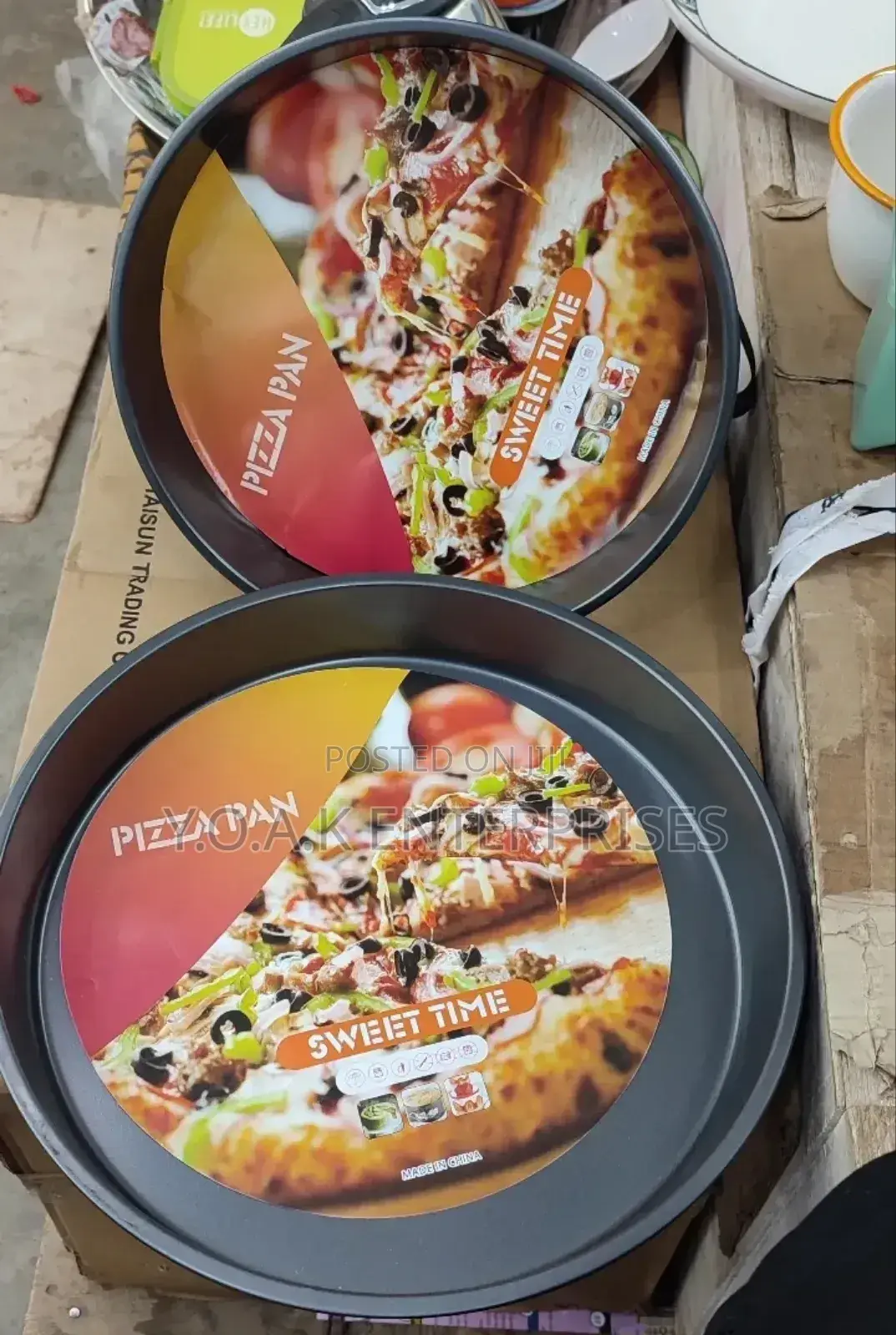 Nonstick Pizza Pan