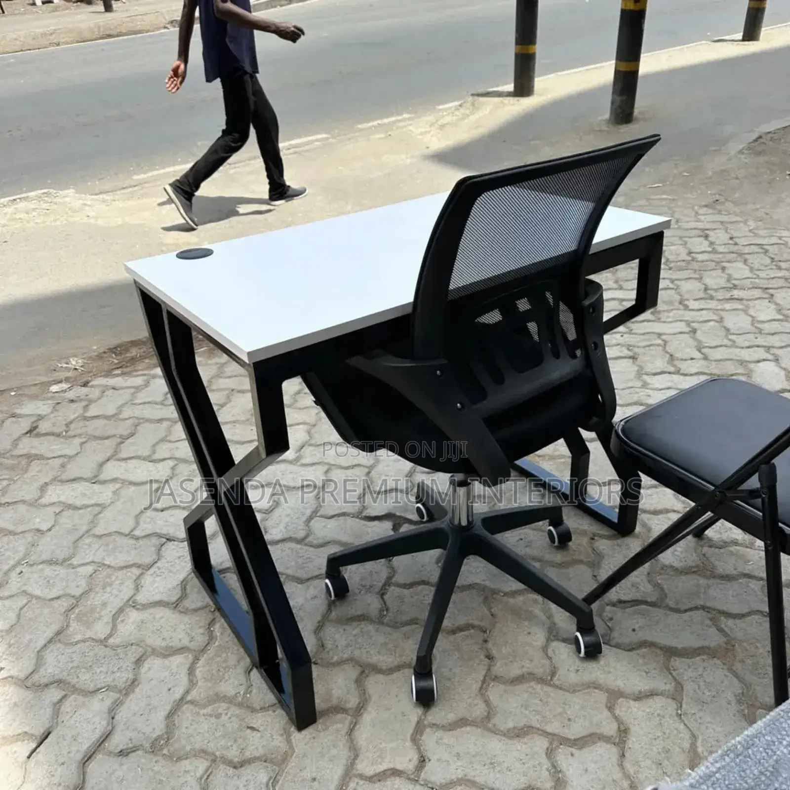 Modern Office Table/Office Table/Reading Desk/Offices Tables30