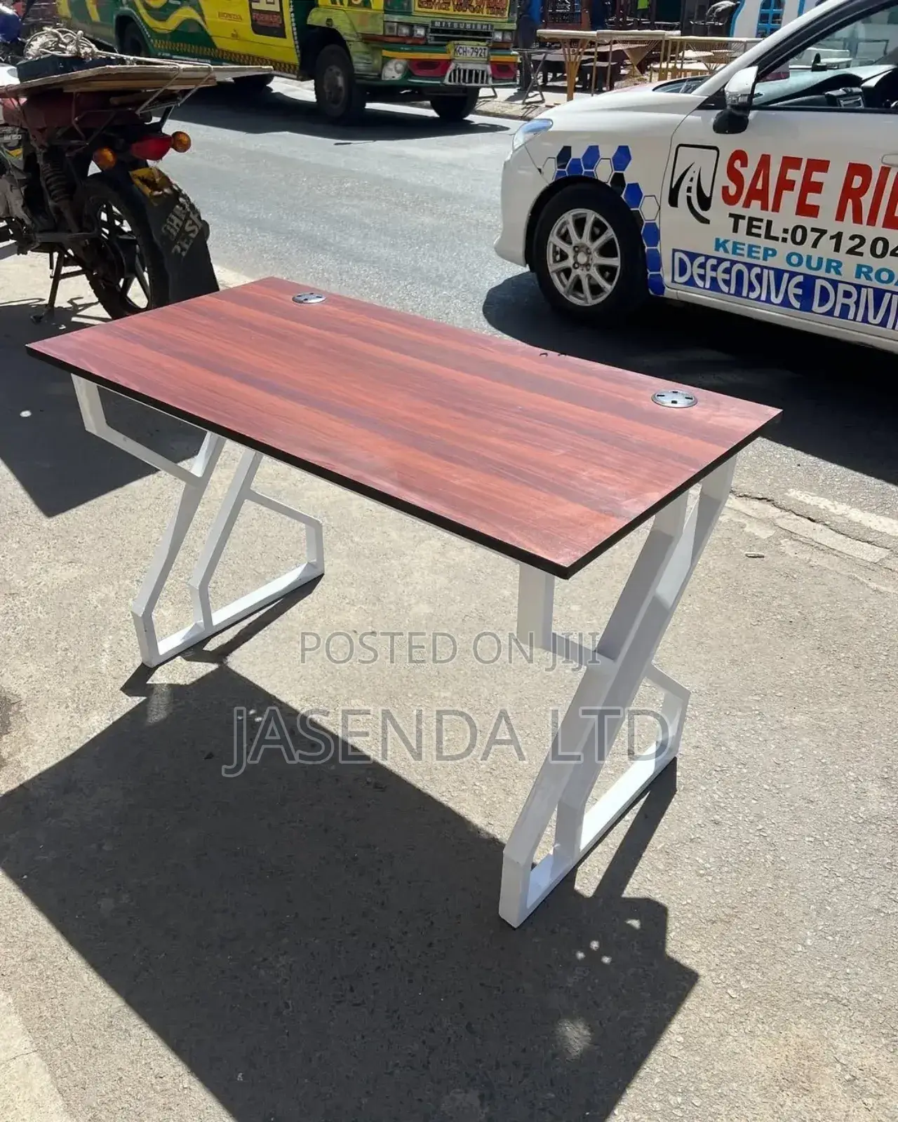 Modern Office Table/Office Table/Reading Desk/Offices Tables25