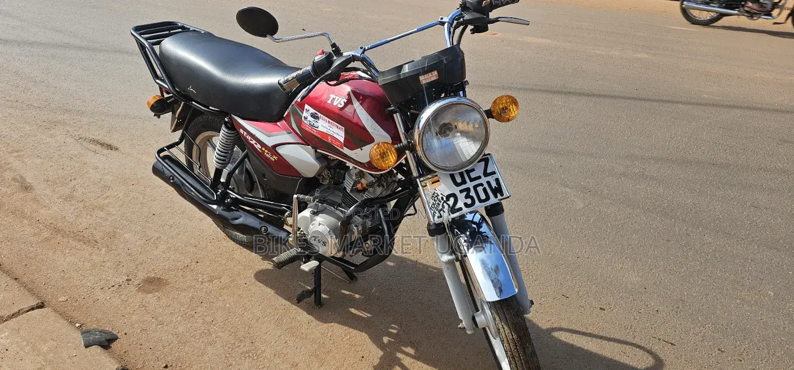TVS HLX 125 2019 Red