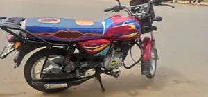 Bajaj CT 125X 2023 Red