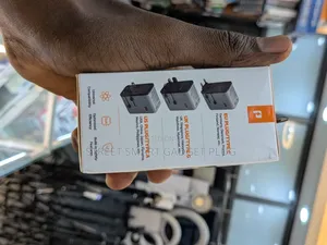 Porodo Mega Volt Universal Travel Adapter