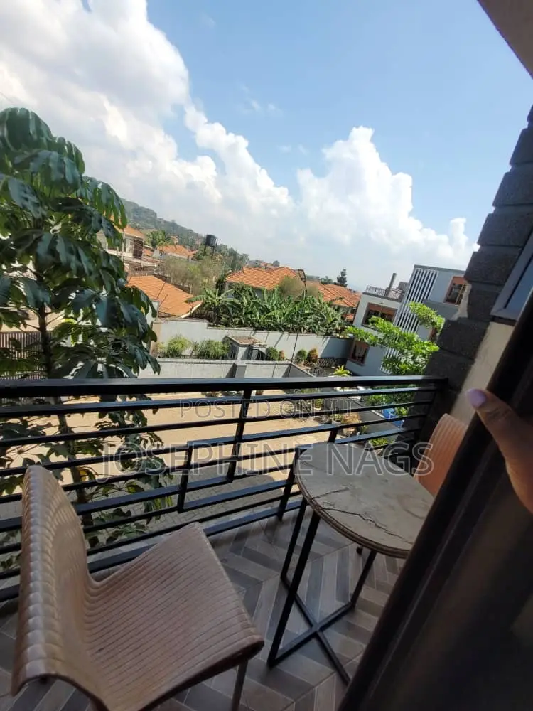 Furnished 8bdrm Apartment in X-Furnished, Makindye for rent