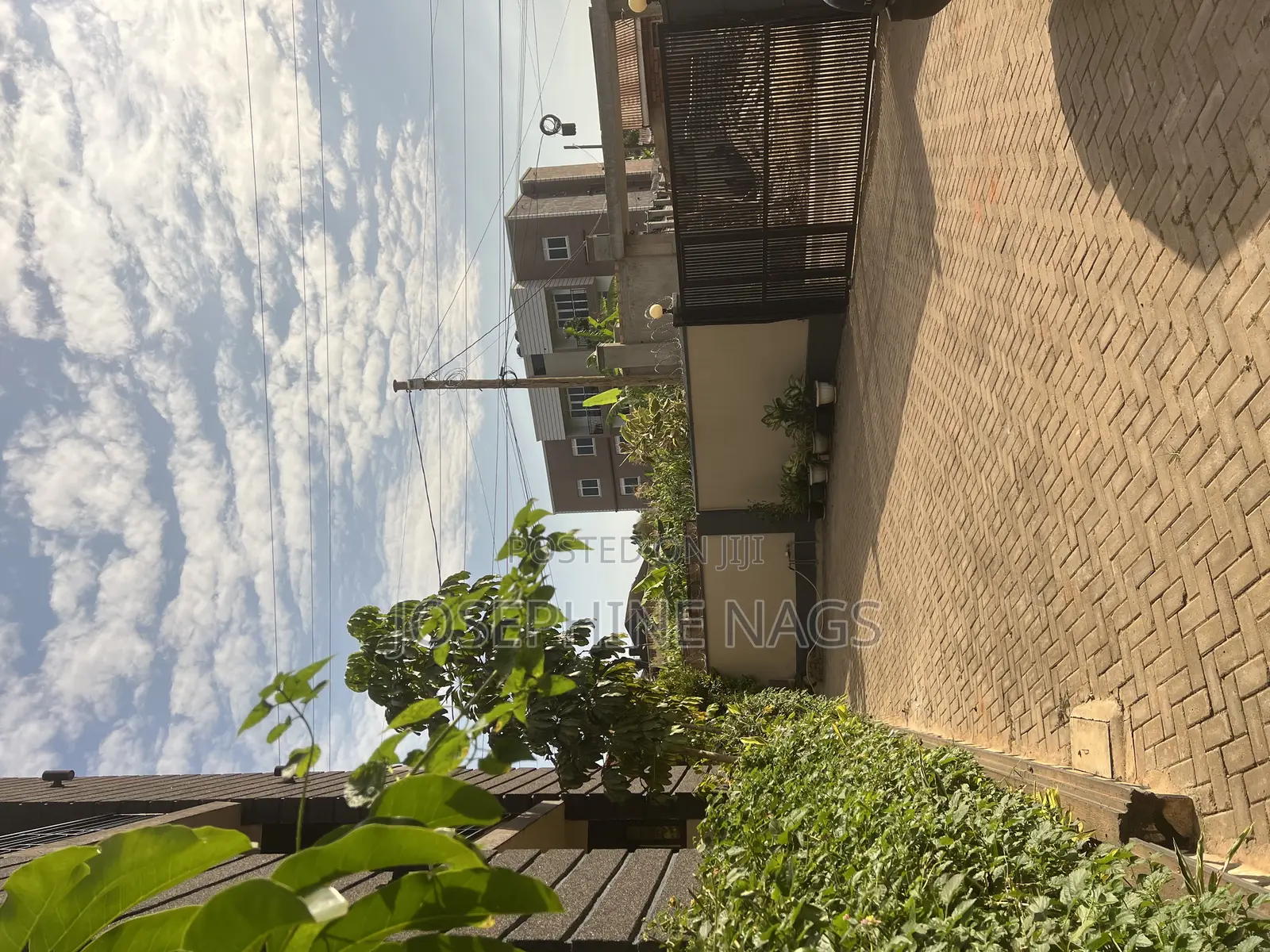 Furnished 8bdrm Apartment in X-Furnished, Makindye for rent