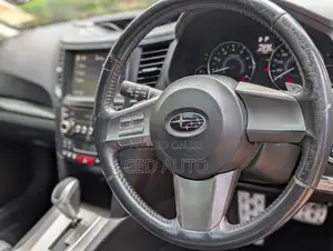 Subaru Legacy 2010 Silver
