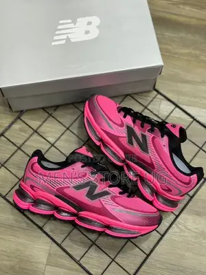 New Balance Abzorb 2000