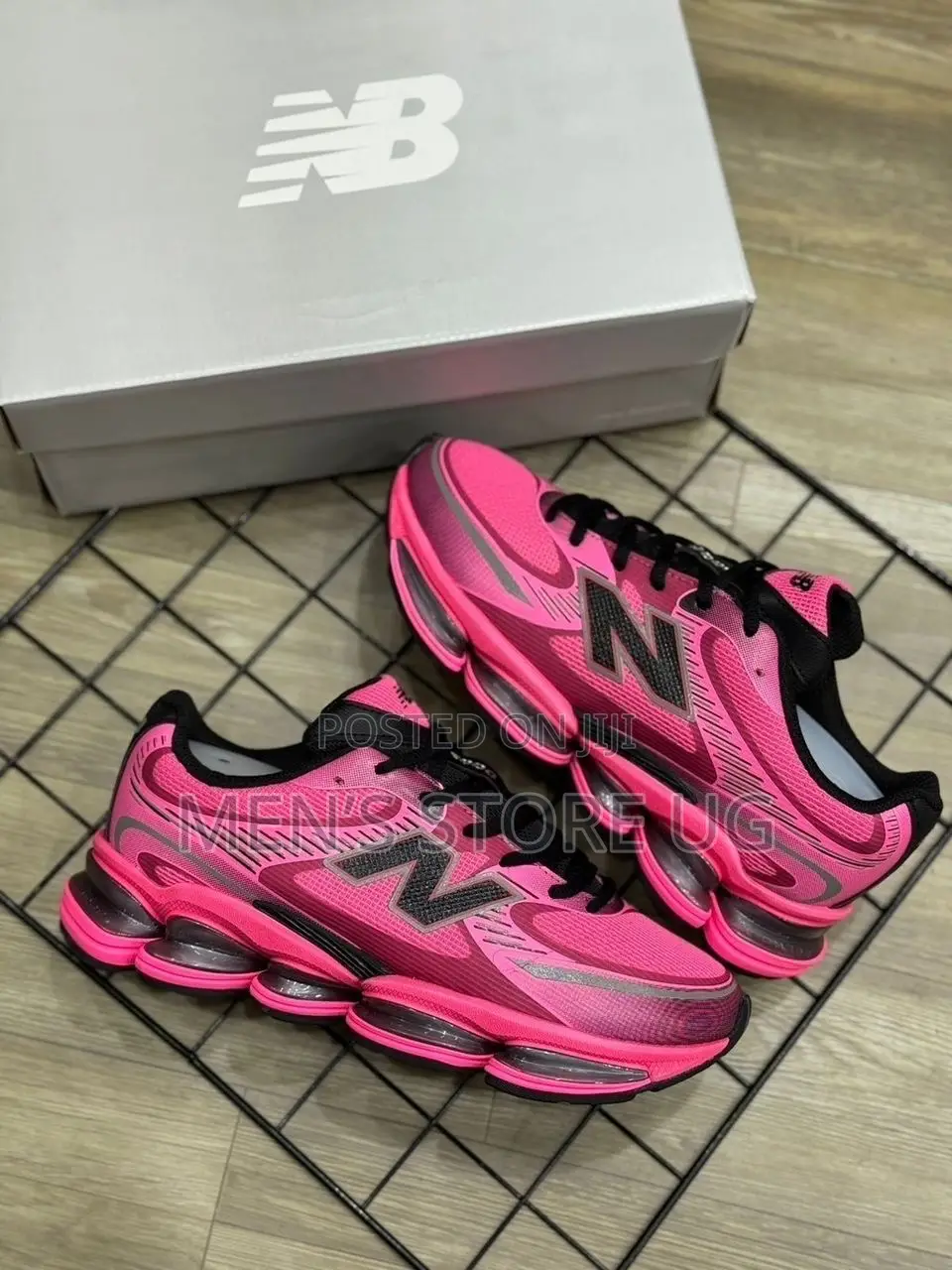 New Balance Abzorb 2000