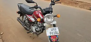 TVS HLX 125 2025 Red