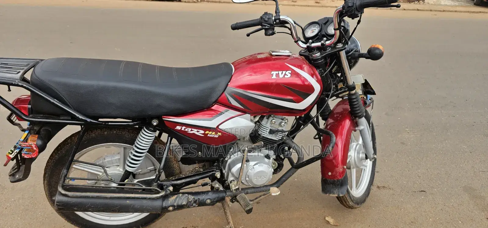 TVS HLX 125 2025 Red