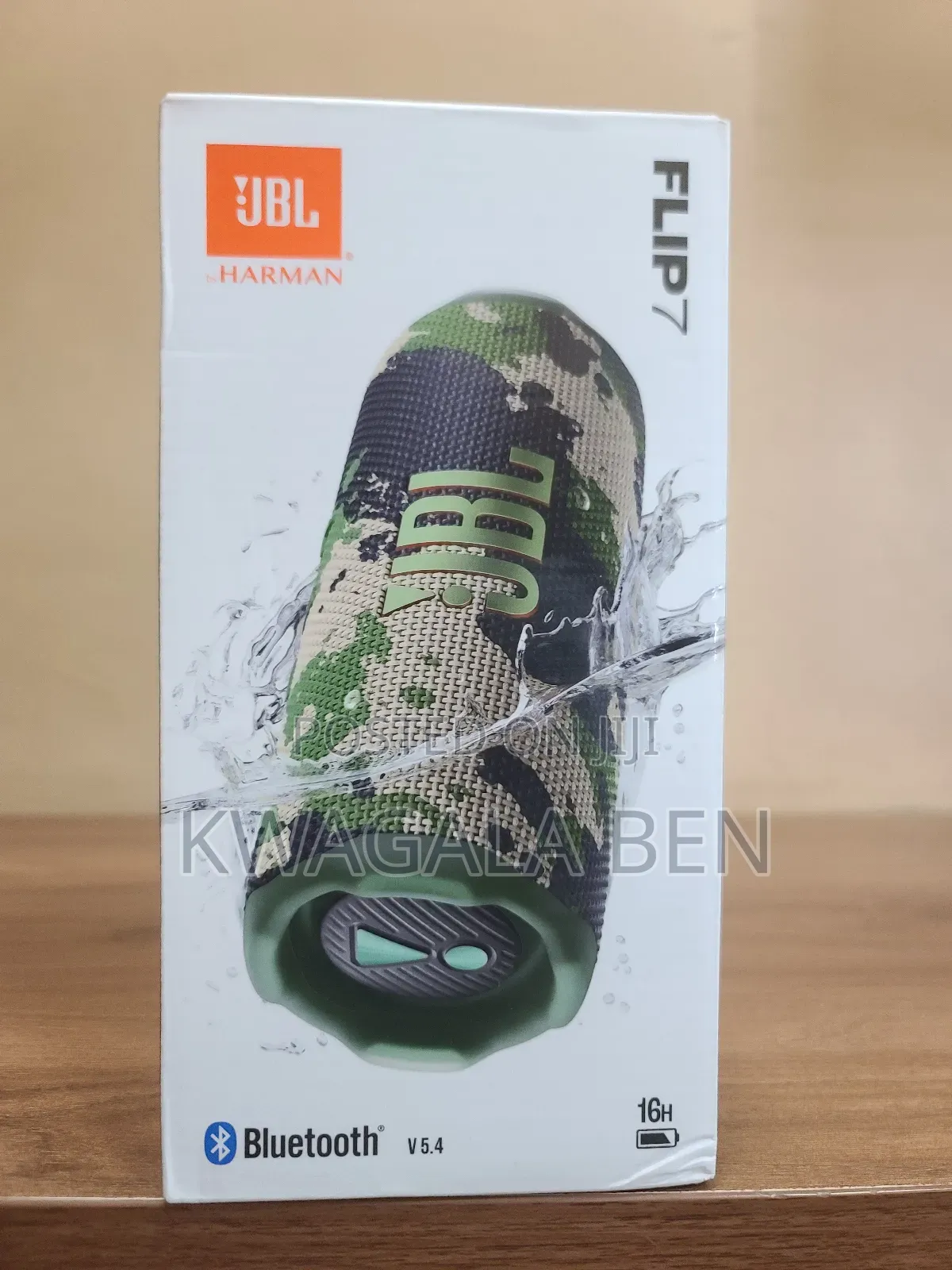 JBL Flip 7 Portable Bluetooth Speaker Camouflage