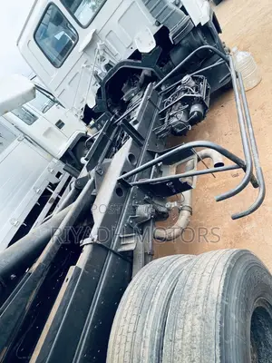 Isuzu 6bg1 Engine Double Light