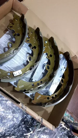 Hilux Vigo and Revo Rear Brake Shoes