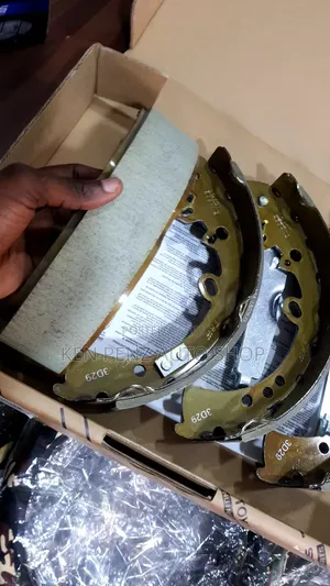 Hilux Vigo and Revo Rear Brake Shoes