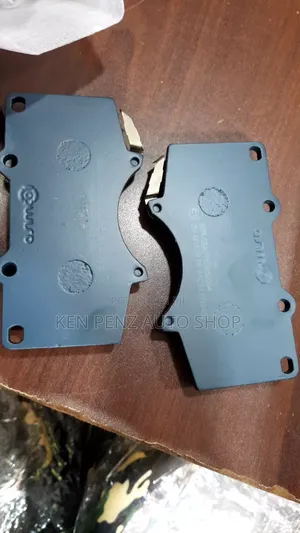 Hilux Revo Front Brake Pads ( Ceramic)