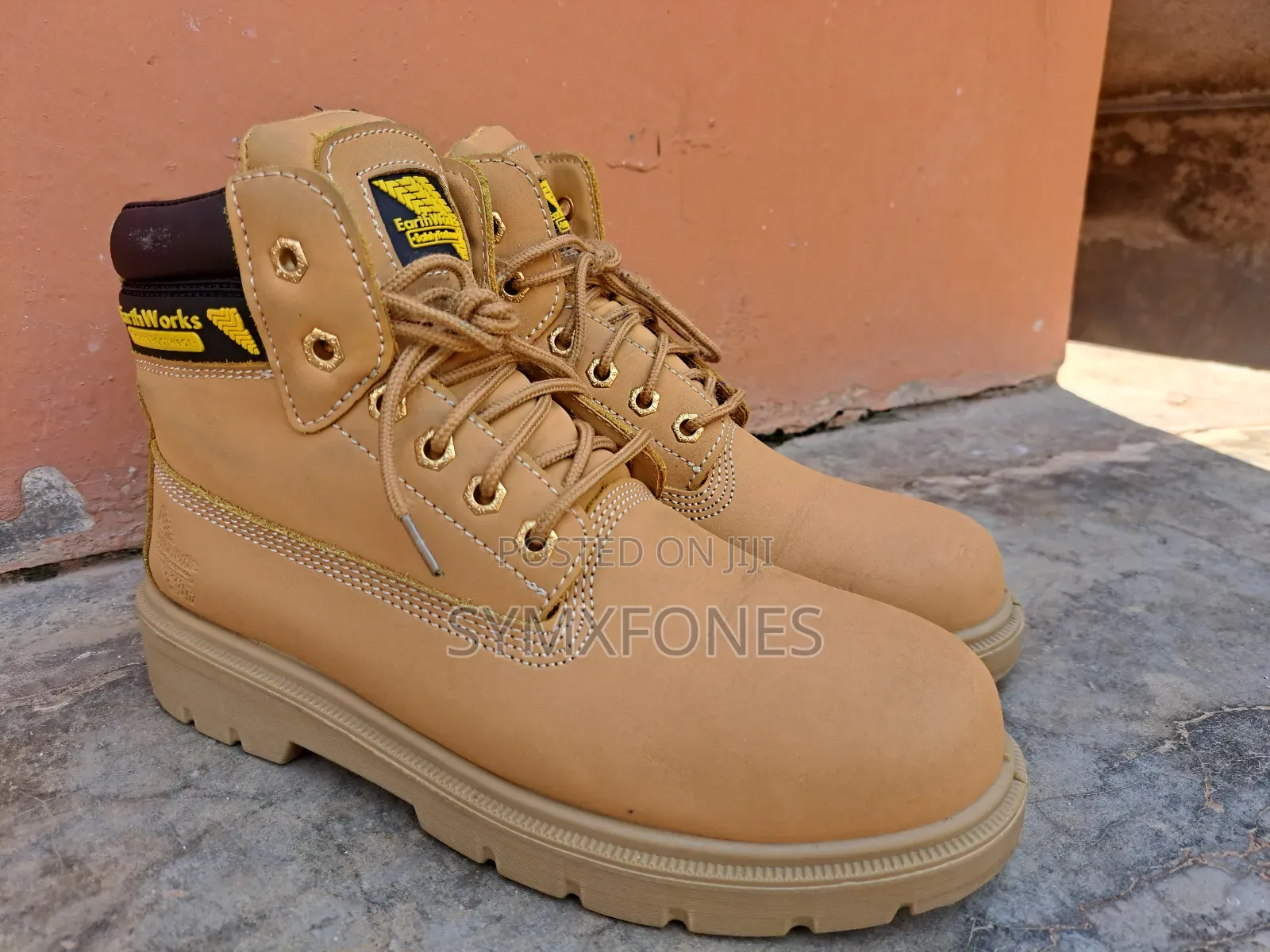 Earthworks Safety Shoe