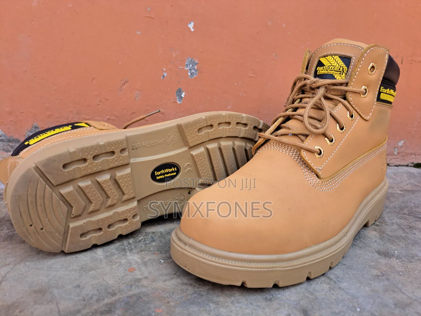 Earthworks Safety Shoe