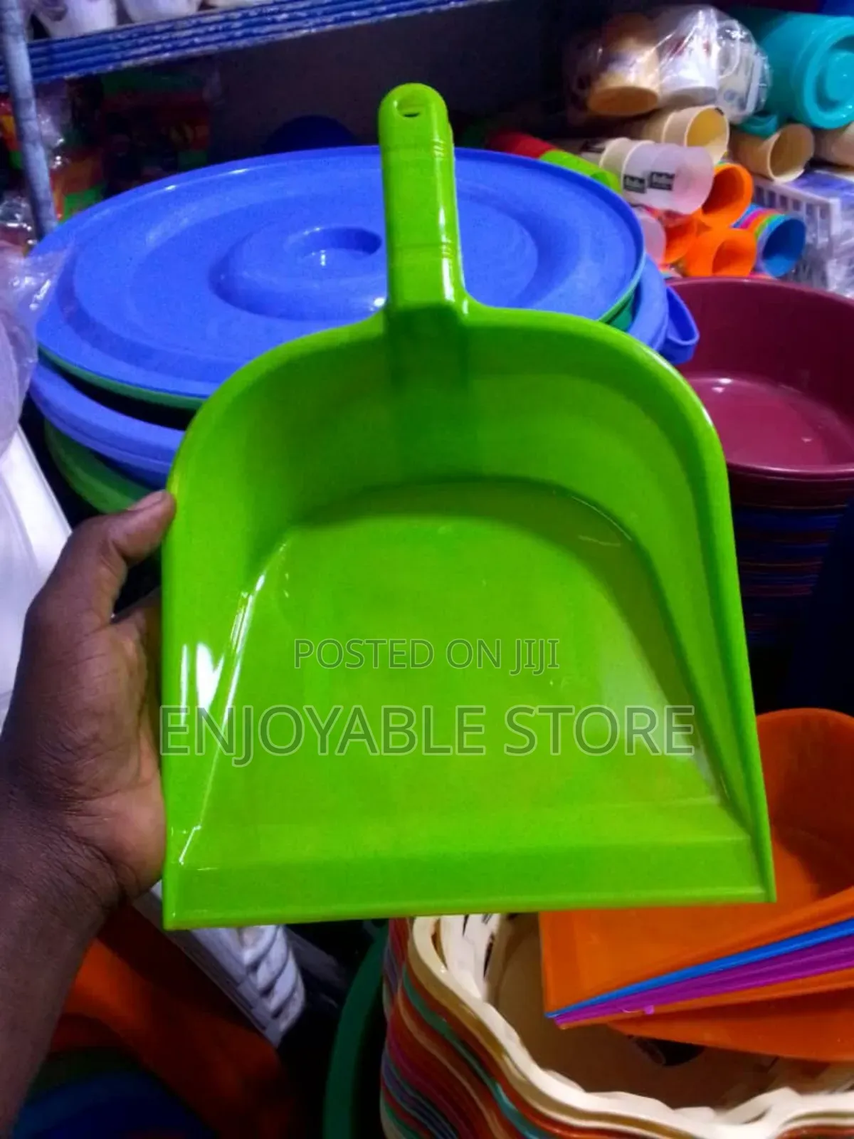 Plastic Dust Pans Plastic Dust Pans 1pc